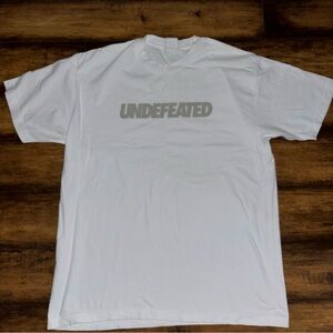 Undefeated tshirt
